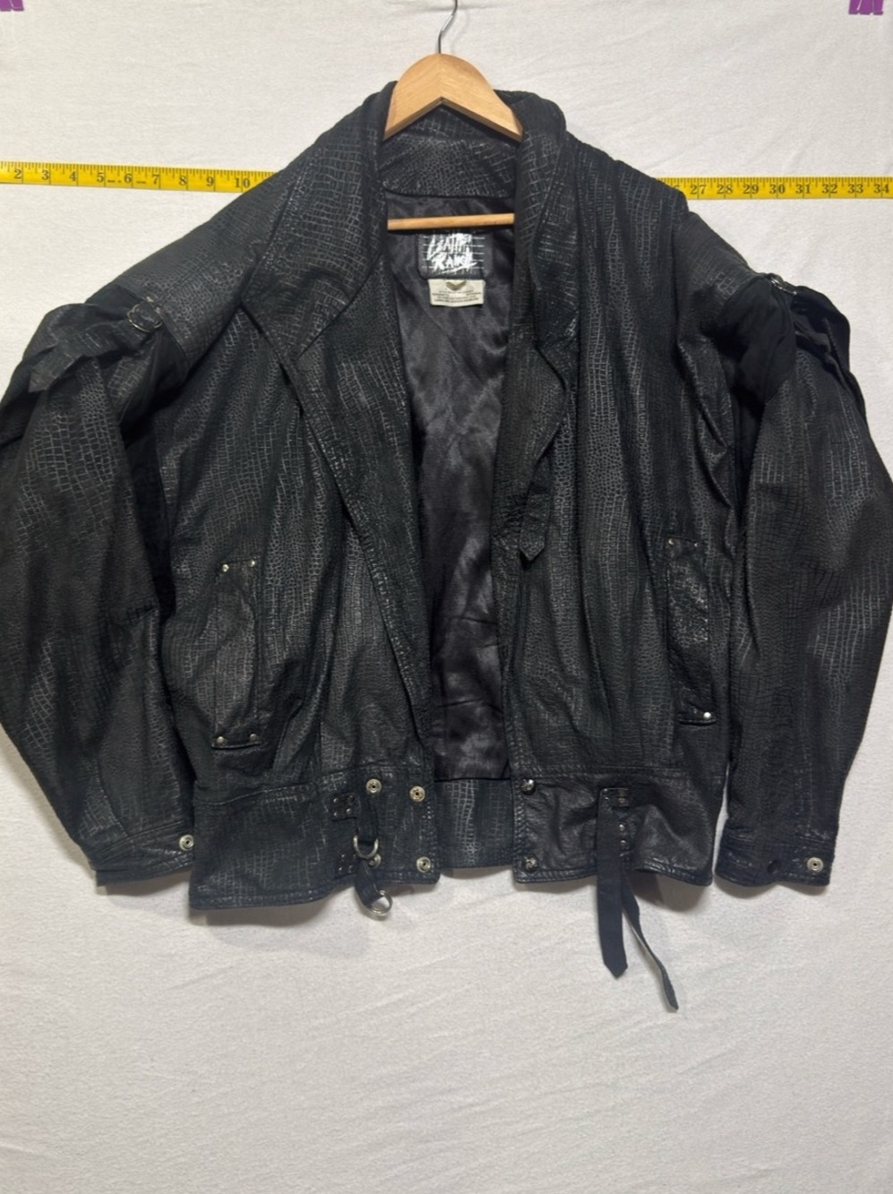 Leather ranch 1970s-1980s Textured Black leather Jacket